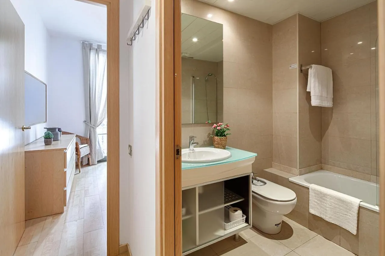 Habitat Apartments Alibei Barcelona 0*,  España